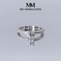 Finesse - forlovelsesring med moissanite og sidesteiner