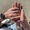 Sophia - forlovelsesring med moissanite og pavéfattede sidesteiner