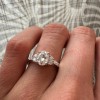 Lustrina - ring med oval moissanite og glitrende aksenter