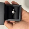 Yuliana - moissanite-forlovelsesring med tulipanfatning med glitrende sidesteiner