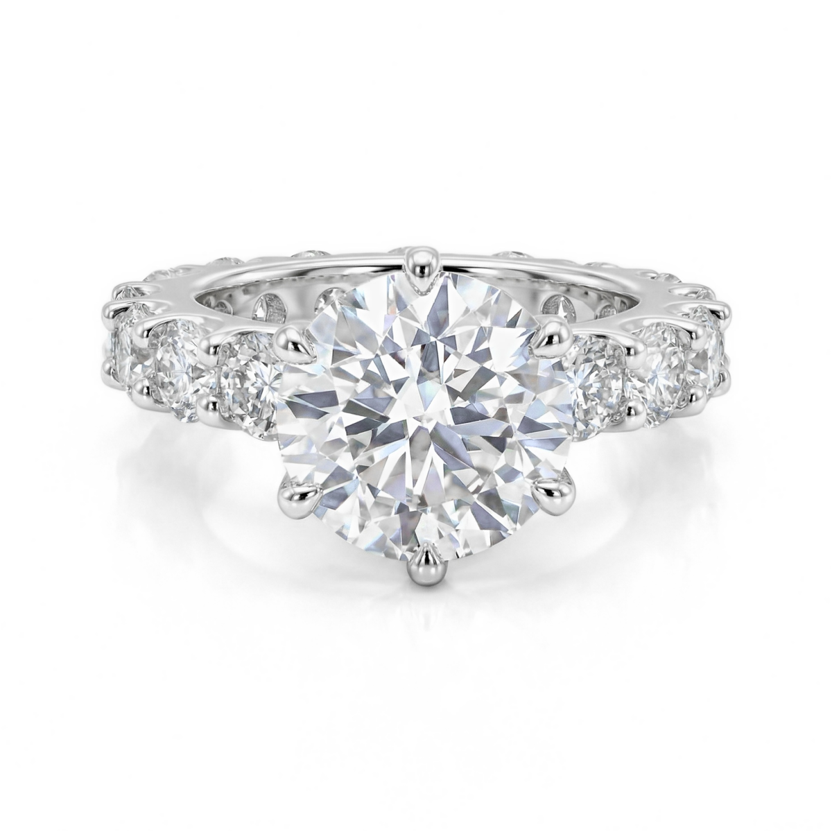 Solstice - praktfull forlovelsesring i evighetsdesign med moissanite