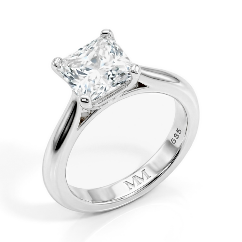 Iris – ensteinsring med moissanite i prinsesseslip