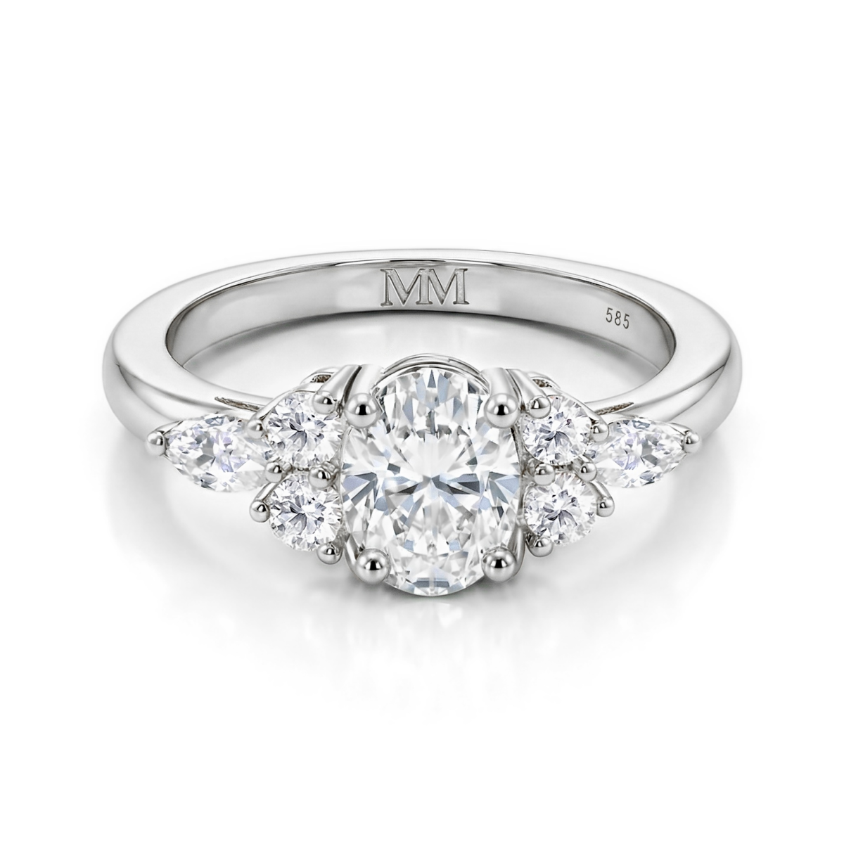 Lustrina - ring med oval moissanite og glitrende aksenter