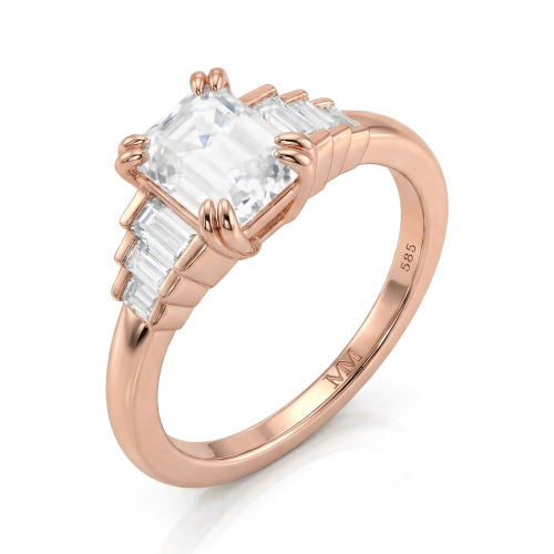 Rectanglo - ring med smaragdslipt moissanite og baguetteslipte aksentsteiner