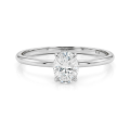 Mystique - ensteinsring med ovalslipet moissanite og skjult halo | wedfit