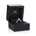 Elysium - ensteinsring med moissanite i smaragdslip | My Moissanite