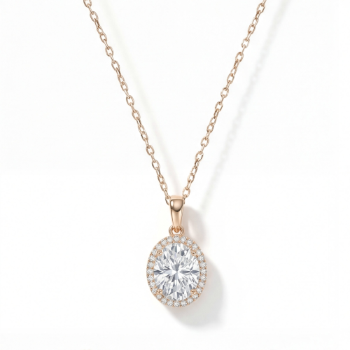 Clarique - klassisk anheng med oval moissanite og pavéhalo