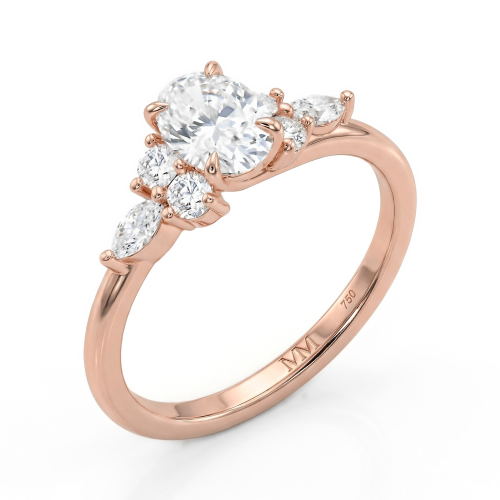 Olivette - forlovelsesring med moissanite i oval slip og sidesteiner i marquiseslip