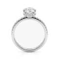 Amoretta - forlovelsesring med moissanite i hjerteformet slip og pavéfattede skuldre
