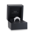 Triadique - klassisk tresteins-forlovelsesring med moissanite
