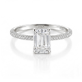 Veridian - ring med smaragdslipt moissanite og pavéfattet ringskinne