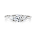 Aventine - ring med tre moissanitesteiner | My Moissanite