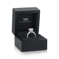 Circlique - forlovelsesring med moissanite, utformet som ensteinsring