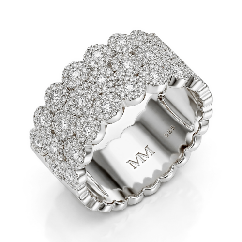 Cresta - bred, pavéfattet forlovelsesring med moissanite
