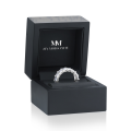 Eterna - alliansering med smaragdslipt moissanite
