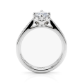 Celeste - forlovelsesring med moissanite og pavéfattede sidesteiner