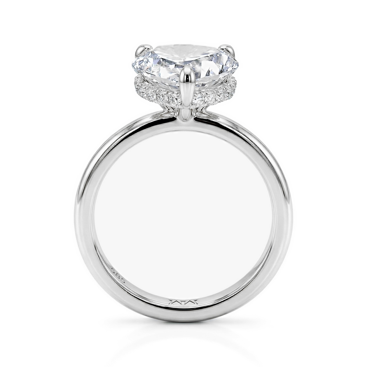 Amorelle - forlovelsesring med hjerteslipet moissanite og skjult halo