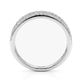 Glissade - ring med moissanite, pavéfatning og avsmalnende ringskinne