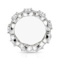 Allegra - moissanite-alliansering med halo og aksentsteiner