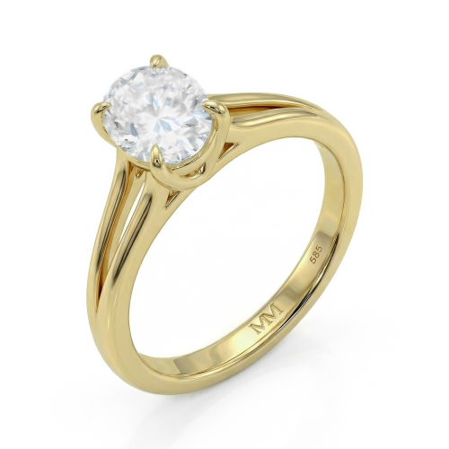 Grace – ring med oval moissanite og delt ringskinne