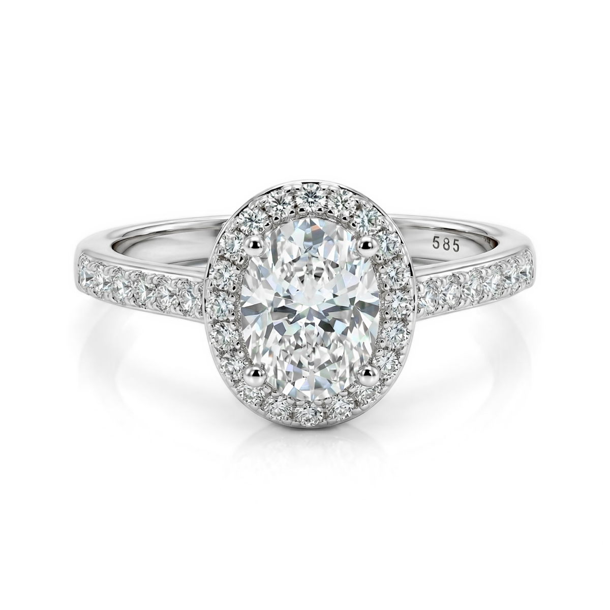 Orletta - forlovelsesring med oval moissanite, pavé-halo og pavéfattet ringskinne