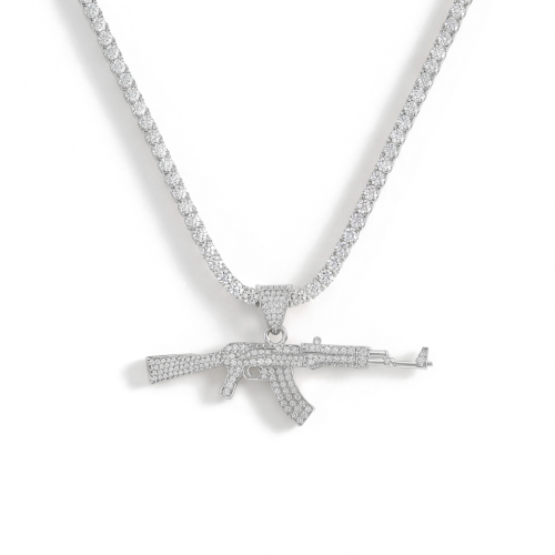 Valor - AK-47-anheng med moissanite