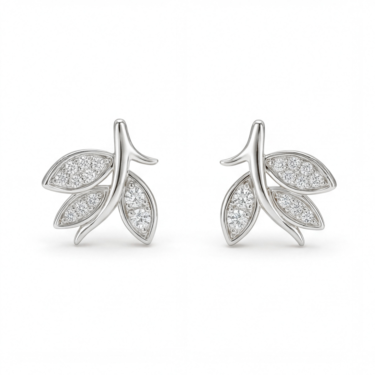 Pavé Leaves - moissanite-stiftøredobber