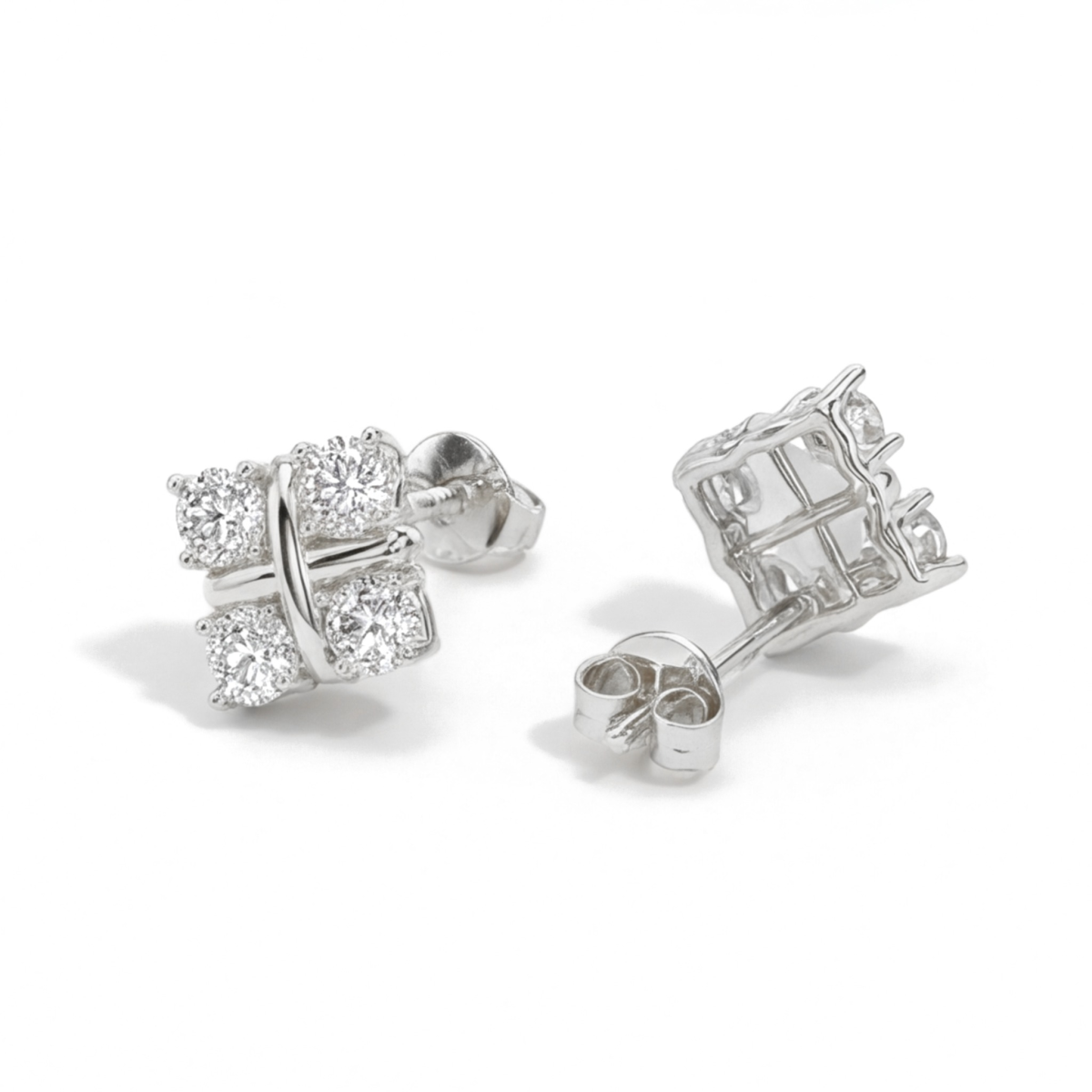 Moissanite Quadrants - stiftøredobber med moissanite