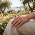 Orbella - alliansering med moissanite i sargfatning
