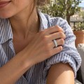 Radiline - trekvartalliansering med radiantslipt moissanite
